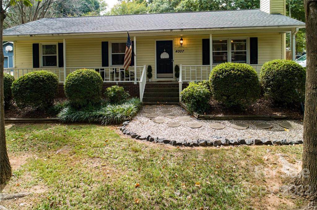 4007 Mt Gallant Road - Photo 1