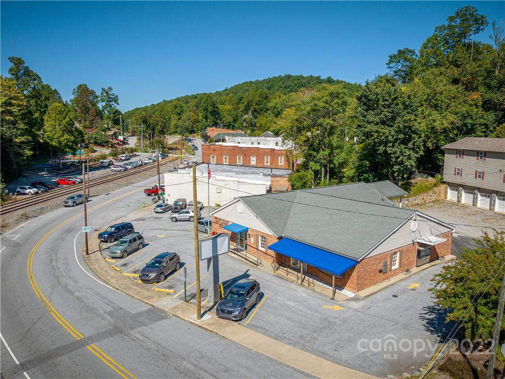 108 East Main Street - Photo 1