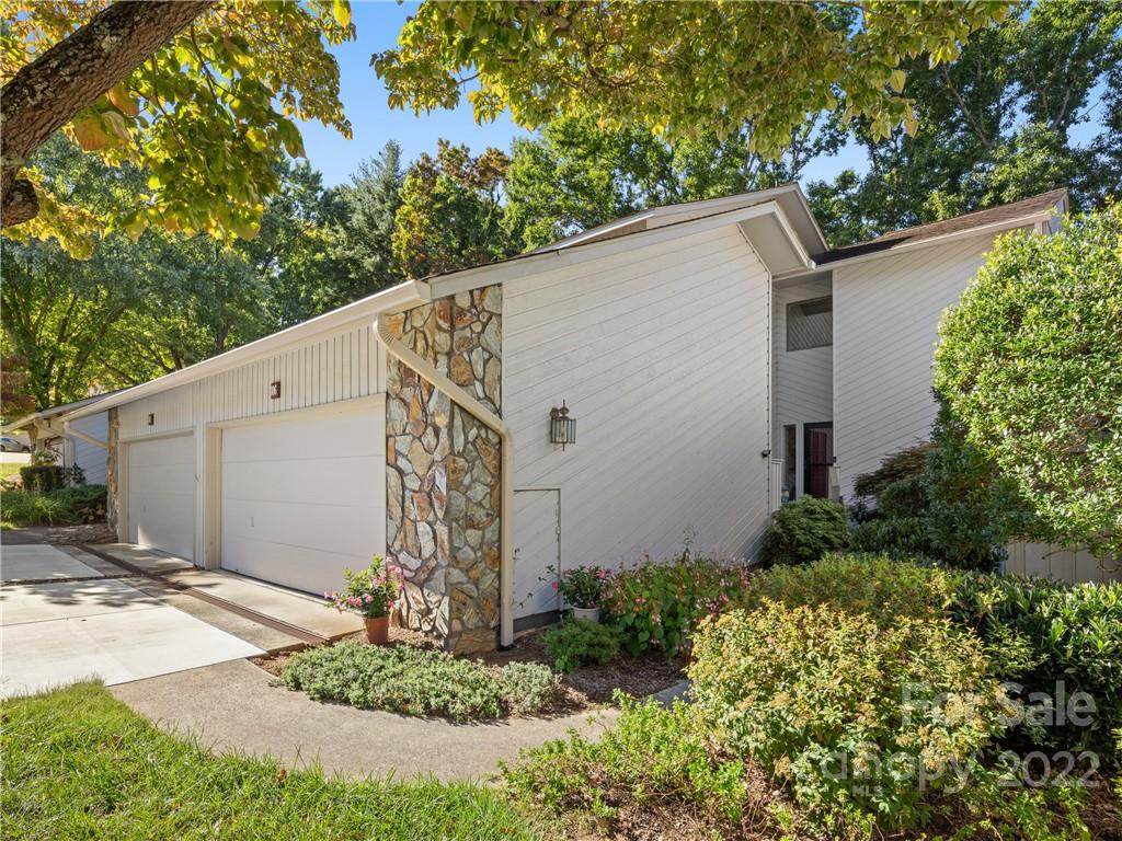 106 Clubwood Court - Photo 1