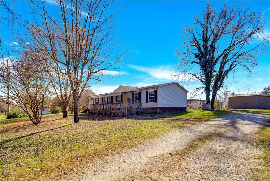 6532 Kidville Road - Photo 1