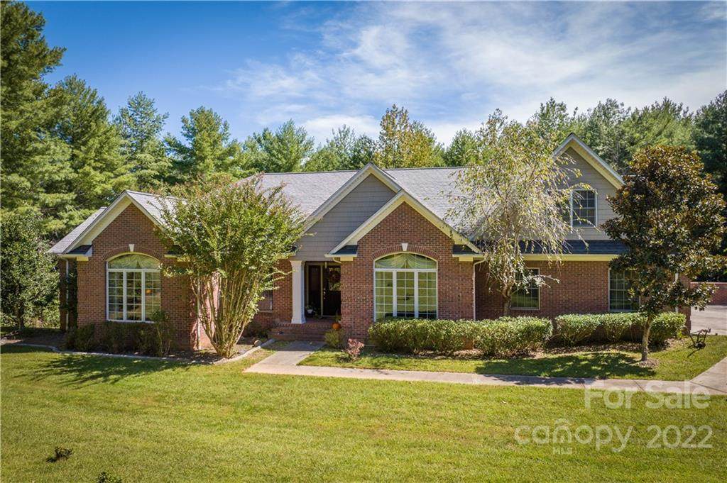 1441 Southpointe Drive - Photo 1