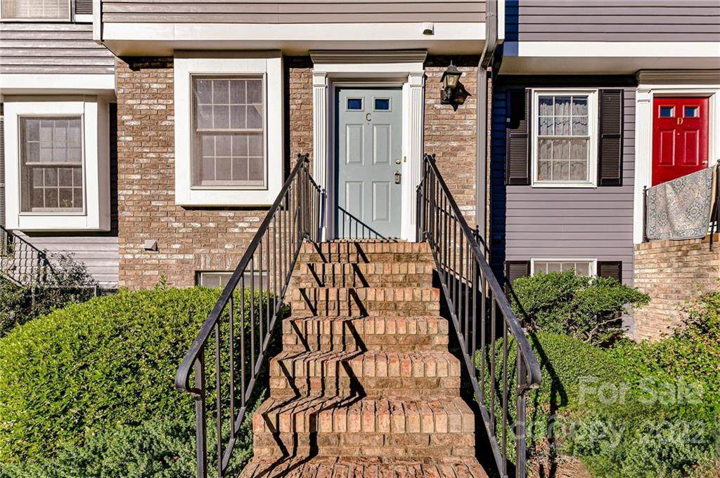 1235 Scaleybark Road - Photo 1