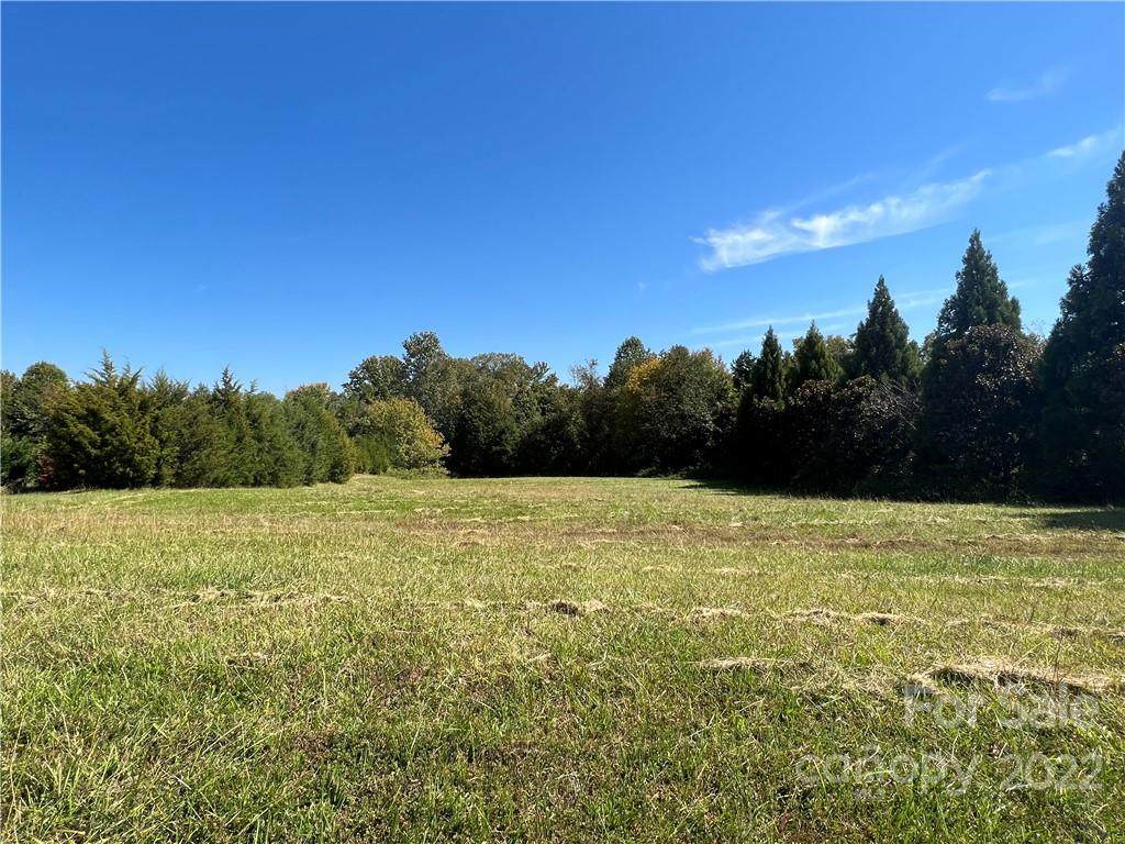 175 Gibbs Road - Photo 1
