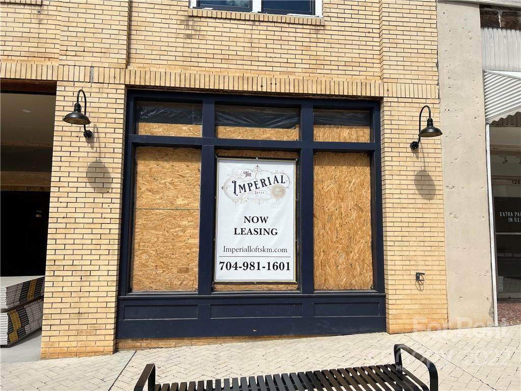 142 Mountain Street - Photo 1