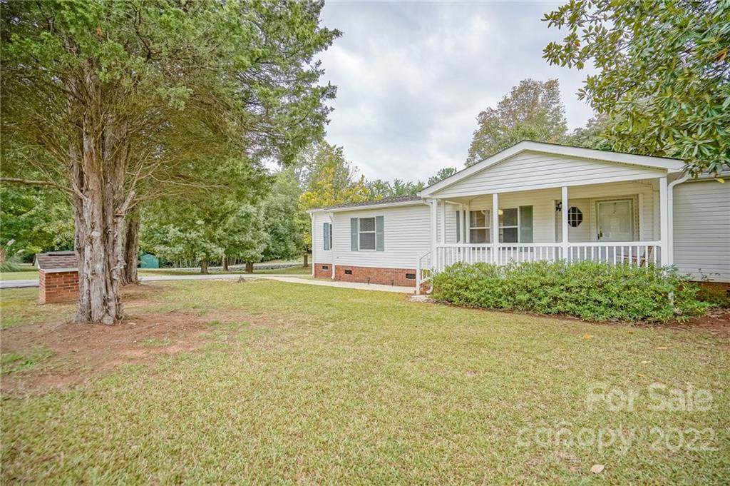 5995 Lake Wylie Road - Photo 1