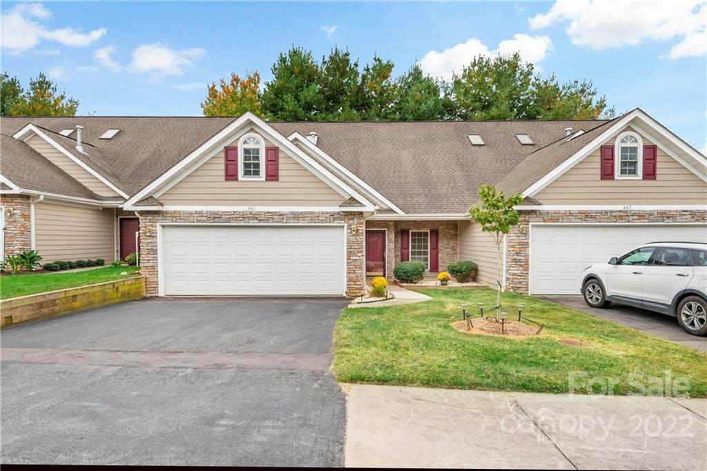 861 West Pointe Drive - Photo 1