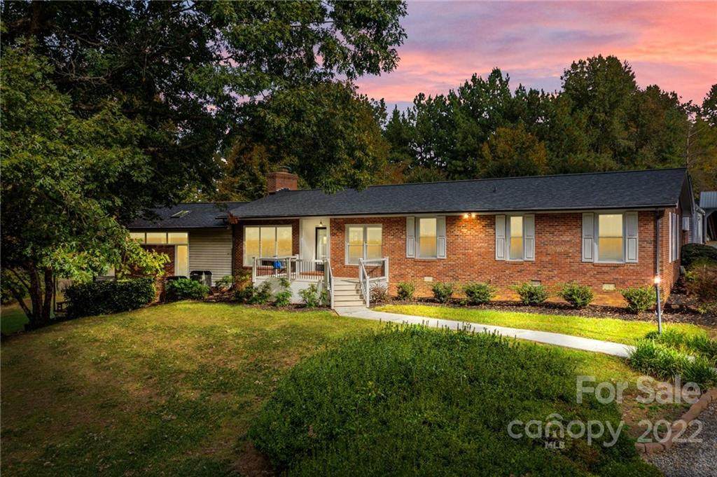 402 Linwood Road - Photo 1