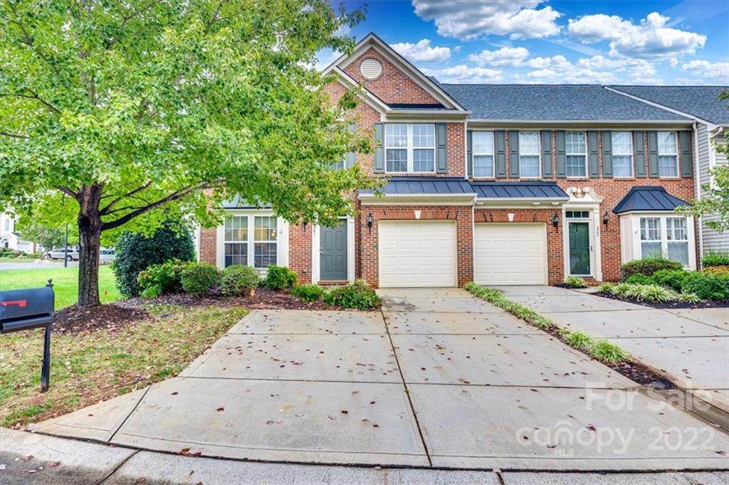 521 Pate Drive - Photo 1