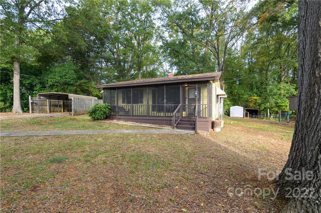 1875 Corwin Drive - Photo 1