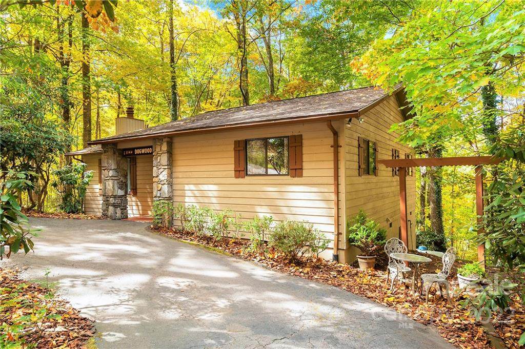 1144 Dogwood Drive - Photo 1