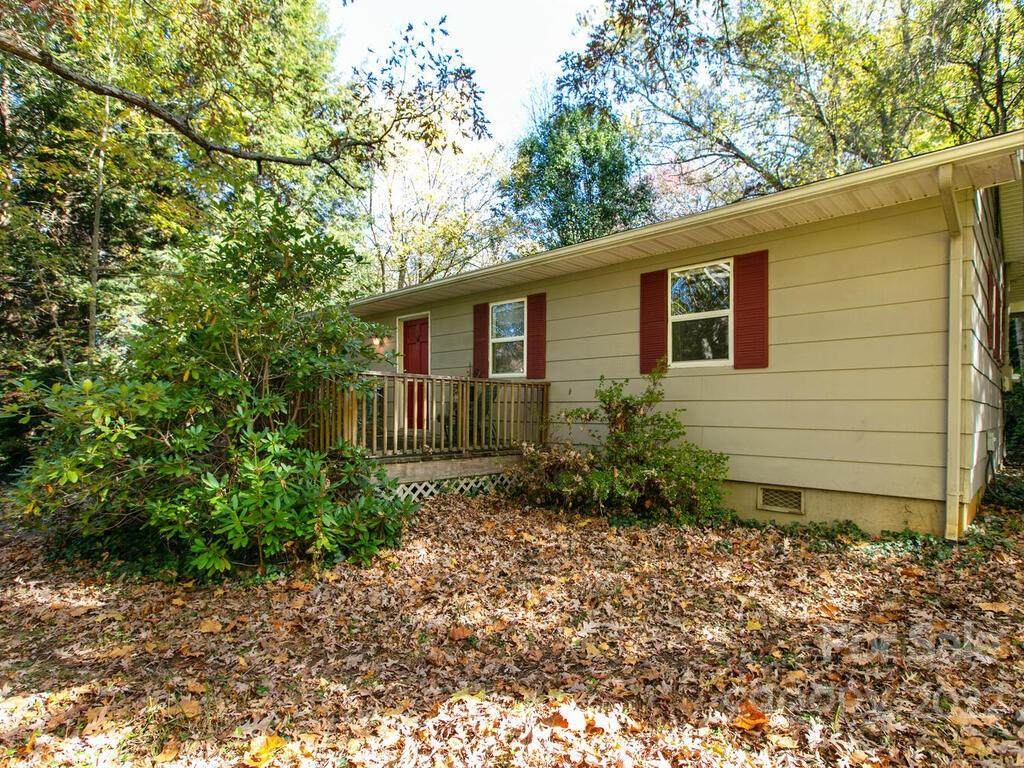 16 Parker Road - Photo 1