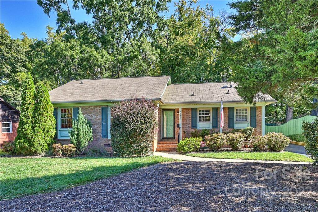 1939 Edgewater Drive - Photo 1