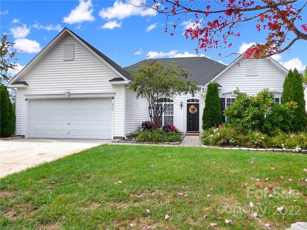 16214 Hayfield Road - Photo 1