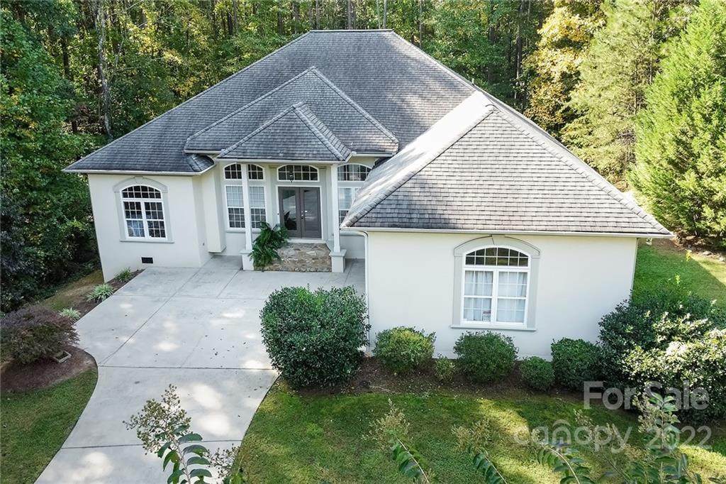 8477 Mayflower Court - Photo 1