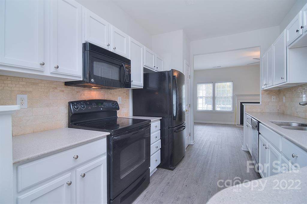 17610 Delmas Drive - Photo 1