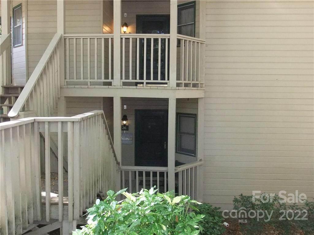 160 Whitney Boulevard - Photo 1