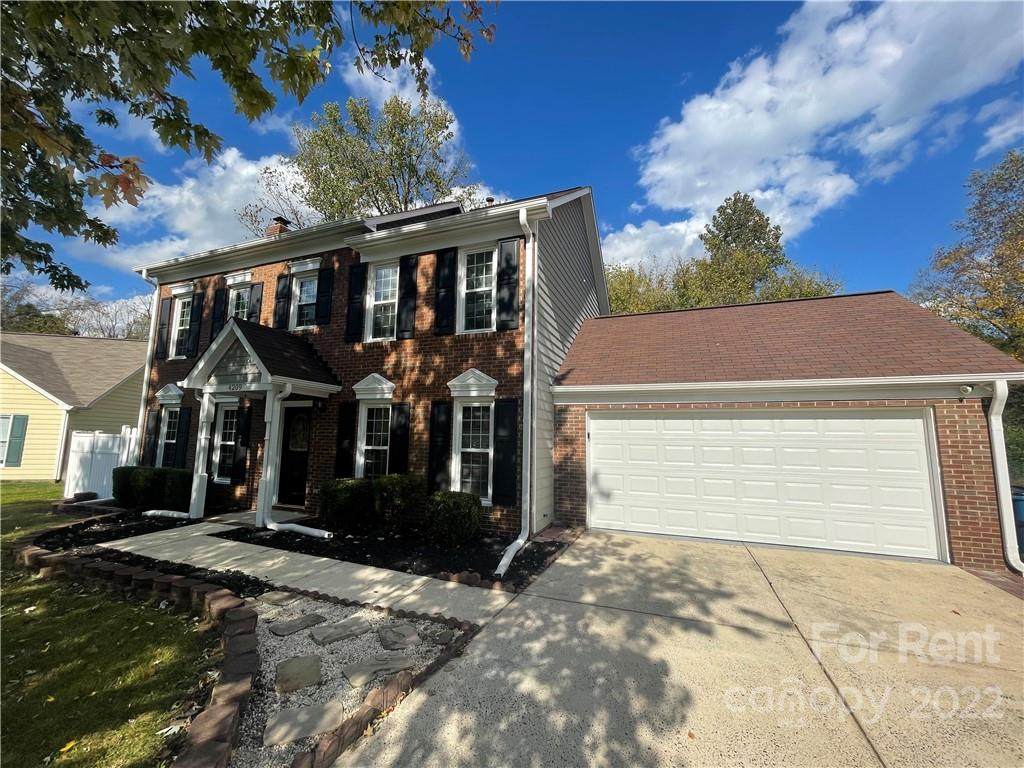 4209 Hounds Run Drive - Photo 1