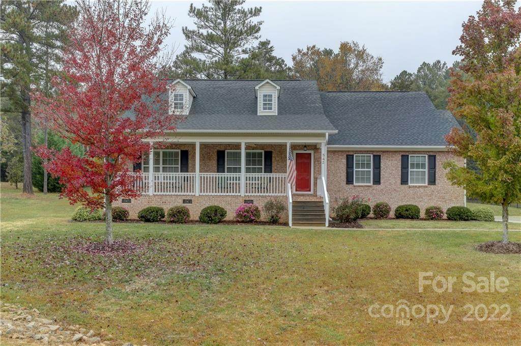 543 Sand Trap Drive - Photo 1