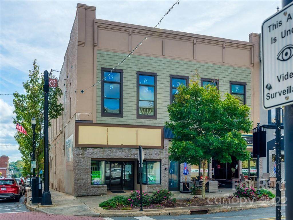 201 Main Avenue - Photo 1