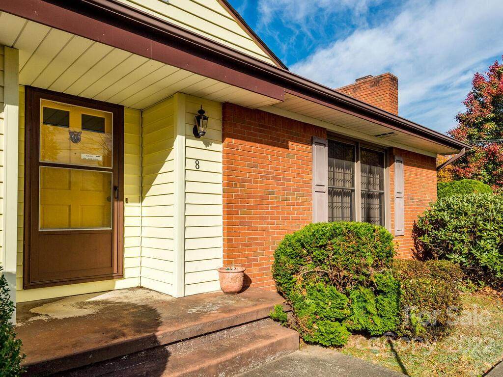 8 Glencliff Road - Photo 1