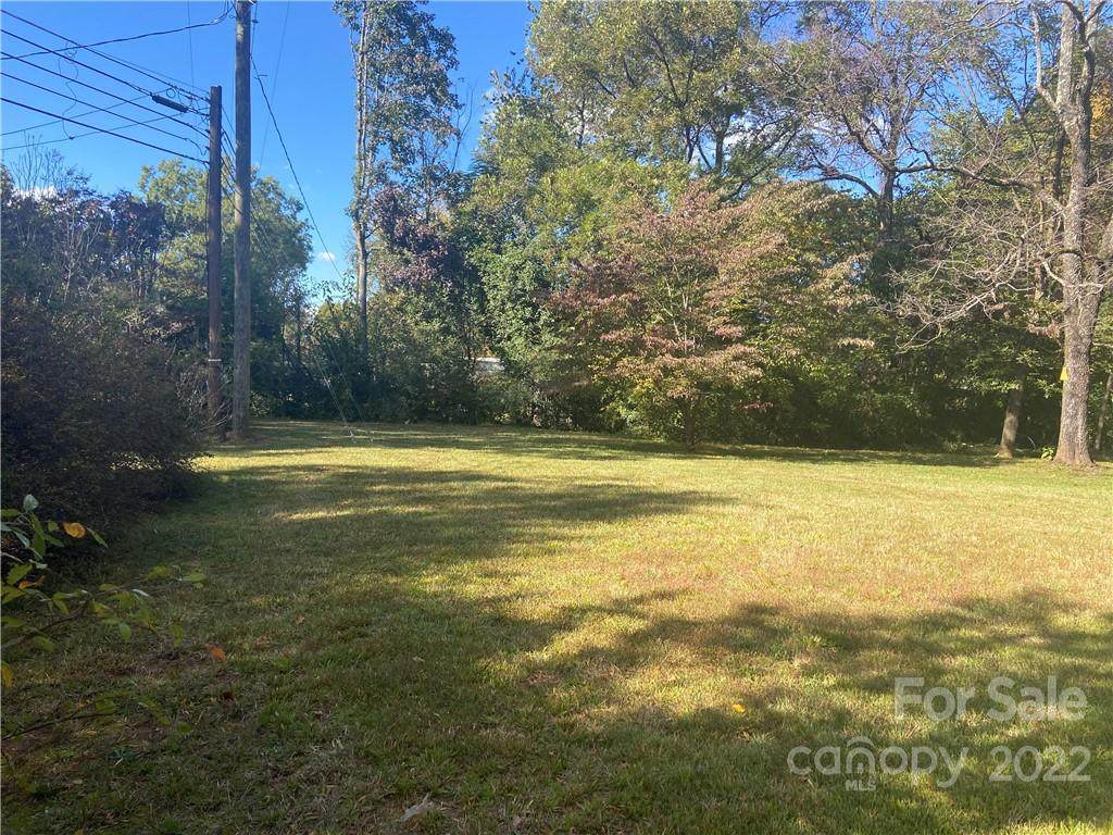 135 Mackwood Road - Photo 1