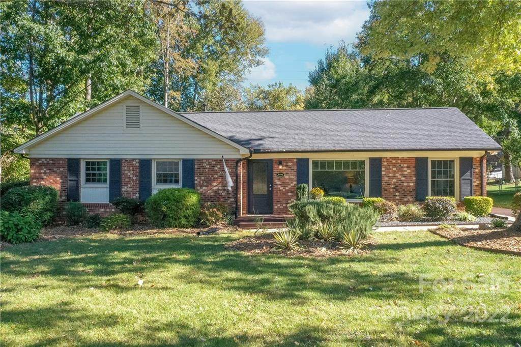 3100 Plentywood Drive - Photo 1