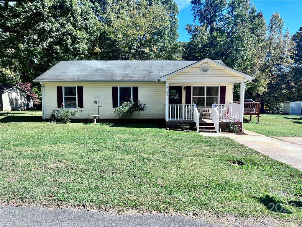 307 Gittens Street - Photo 1
