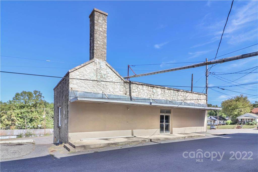 200 Town Alley - Photo 1