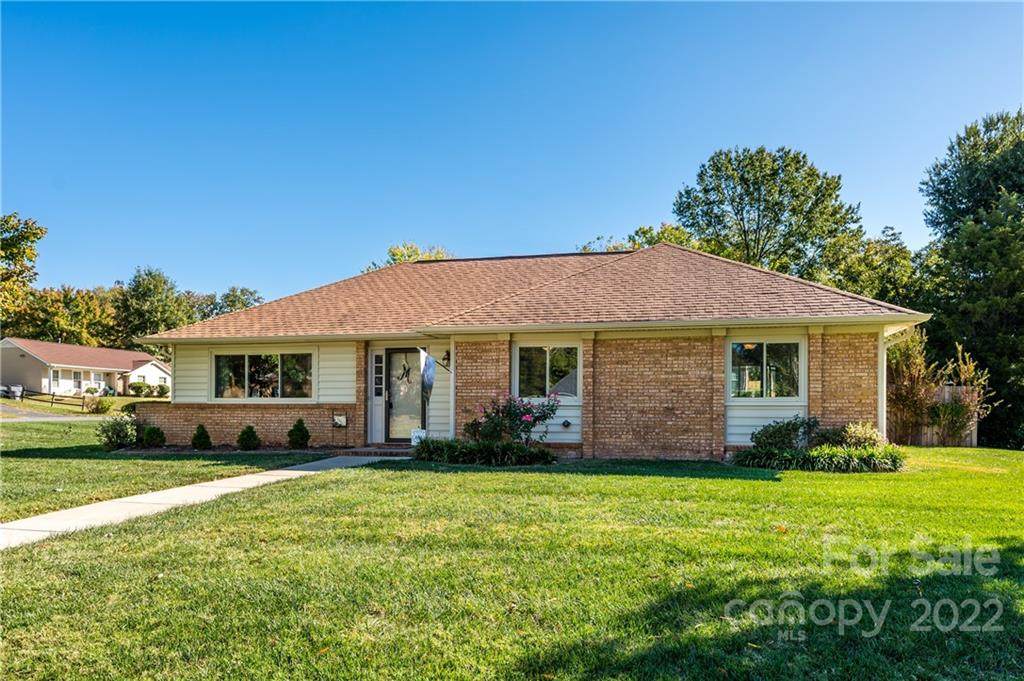 5801 Pepperhill Road - Photo 1