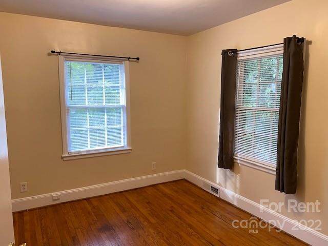 2543 Vail Avenue - Photo 1