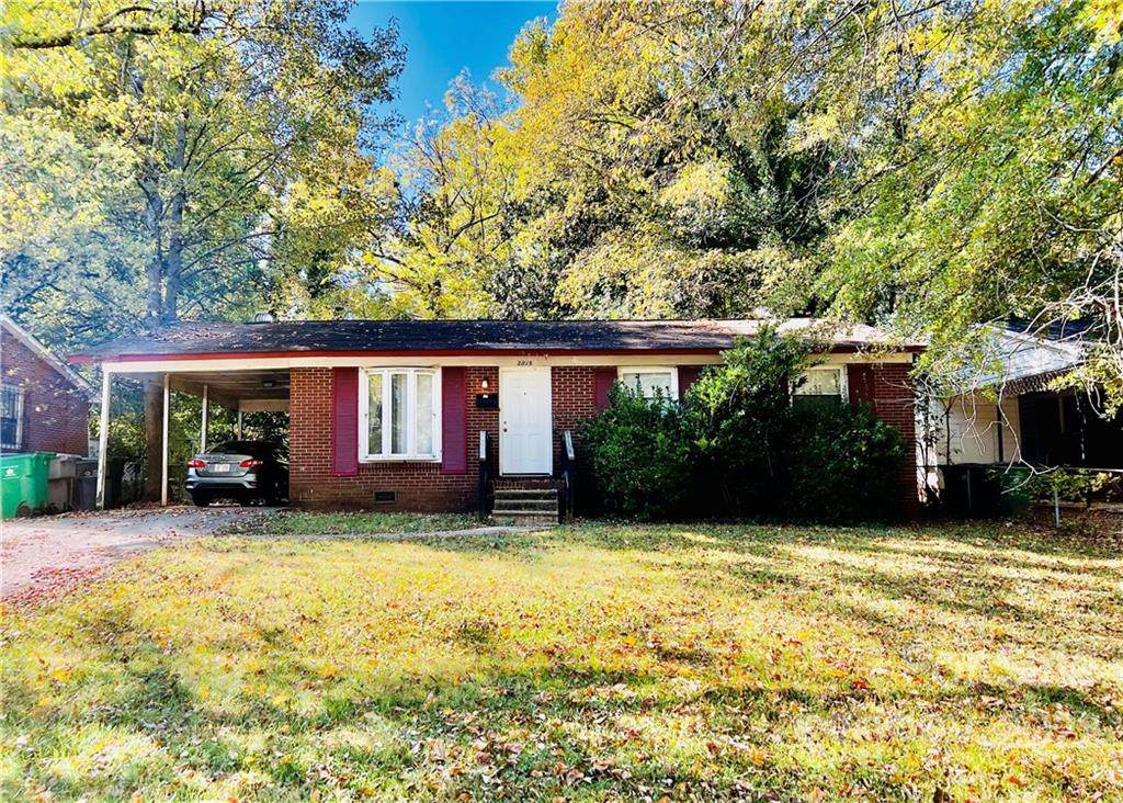 2815 Ravencroft Drive - Photo 1