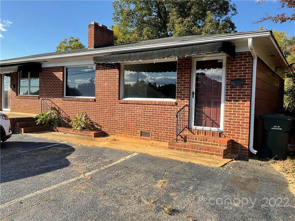 2231 Main Street - Photo 1