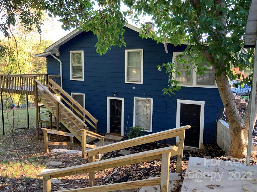 403 Green Street - Photo 1