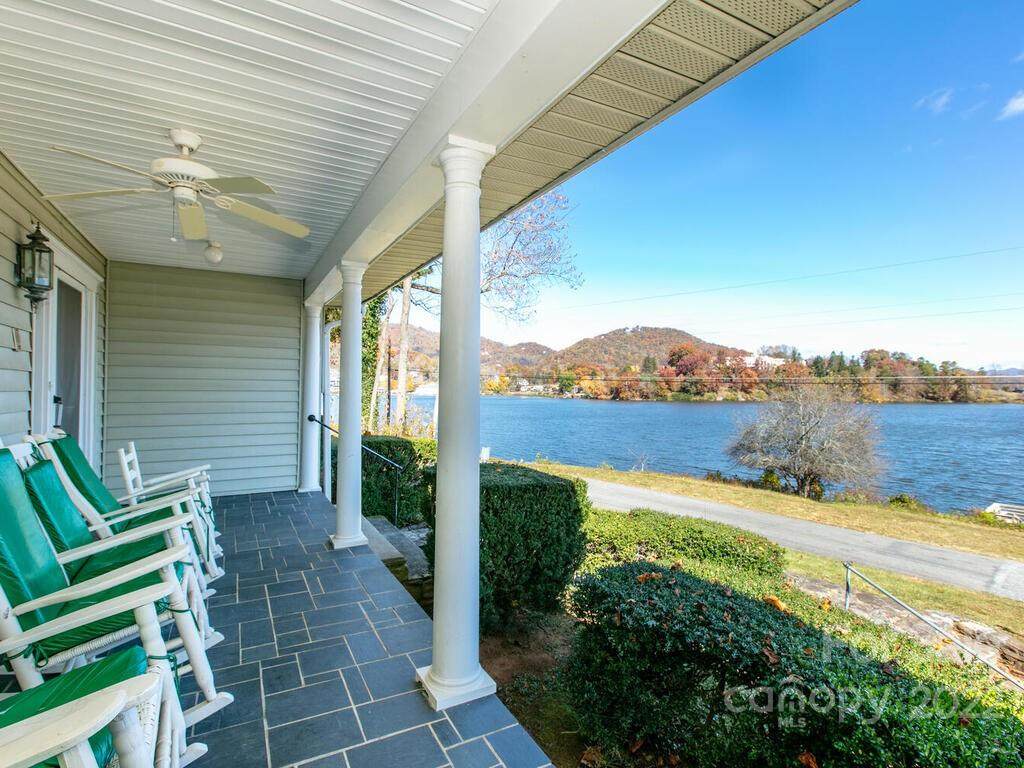 2199 Lakeshore Drive - Photo 1