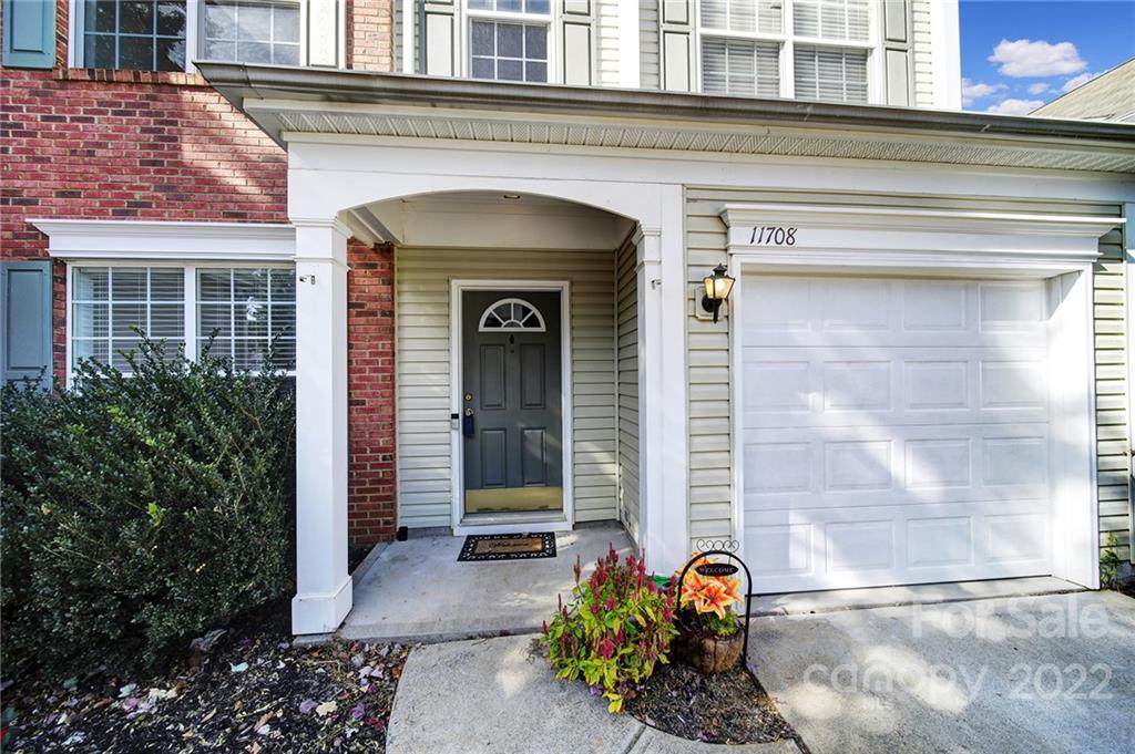 11708 Huxley Road - Photo 1
