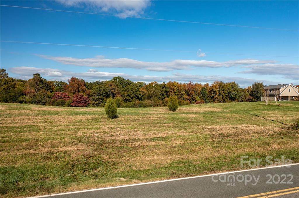 474 Monbo Road - Photo 1