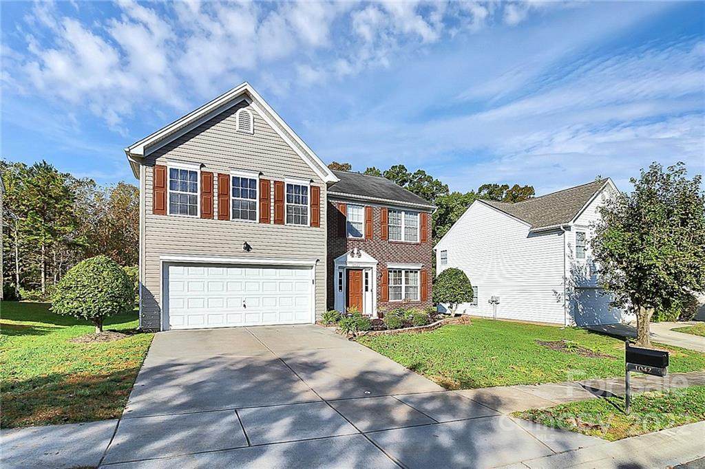 1042 Chalk Hill Lane - Photo 1