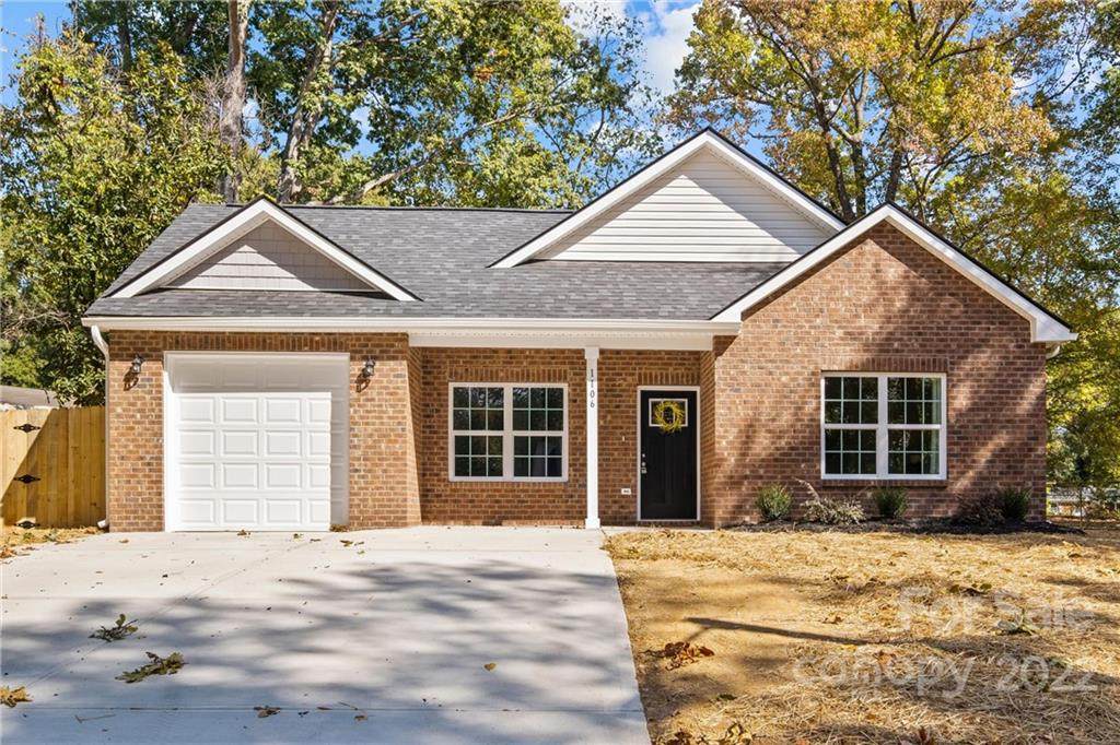 1106 Pondella Drive - Photo 1