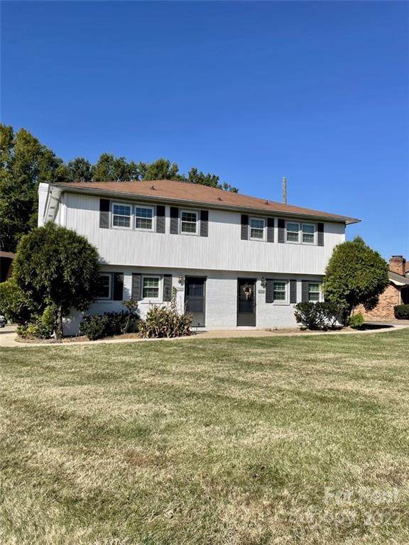 7202 Lammers Lane - Photo 1