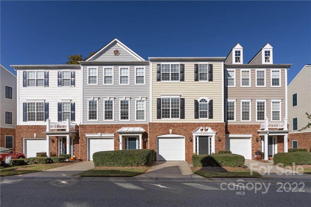 2932 Castleberry Court - Photo 1