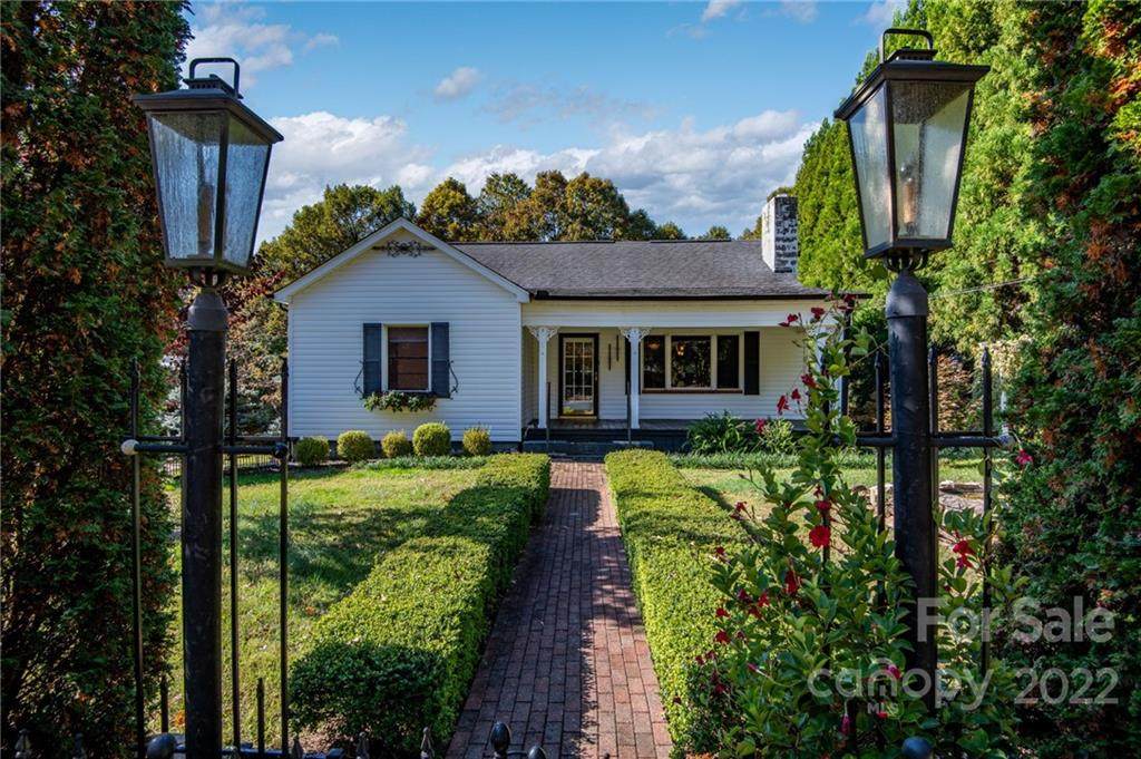 124 Southview Street - Photo 1