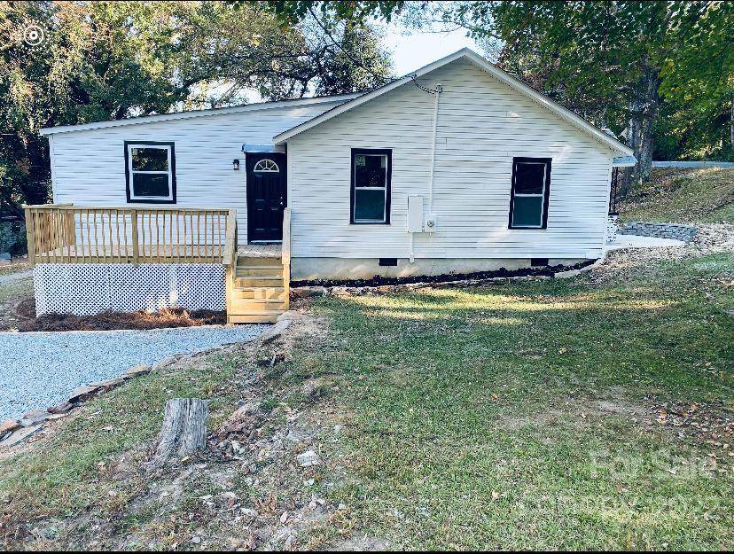 310 Skyland Drive - Photo 1
