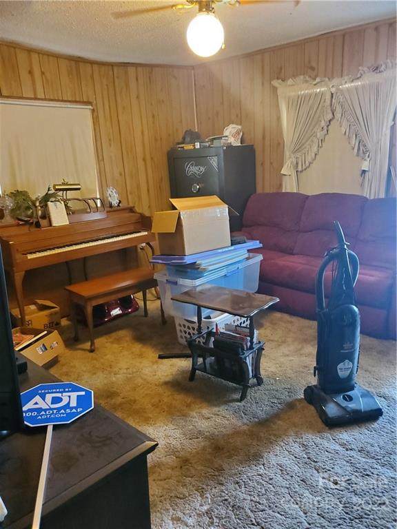 610 Miller Street - Photo 1