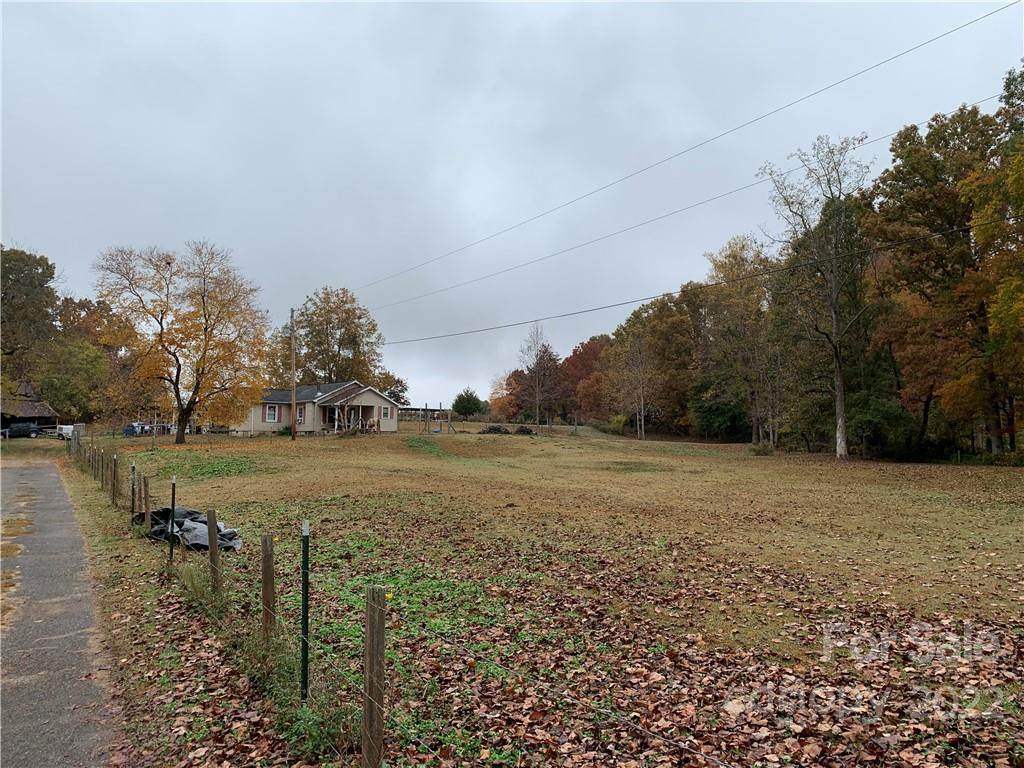 427 Hulls Grove Church Road - Photo 1