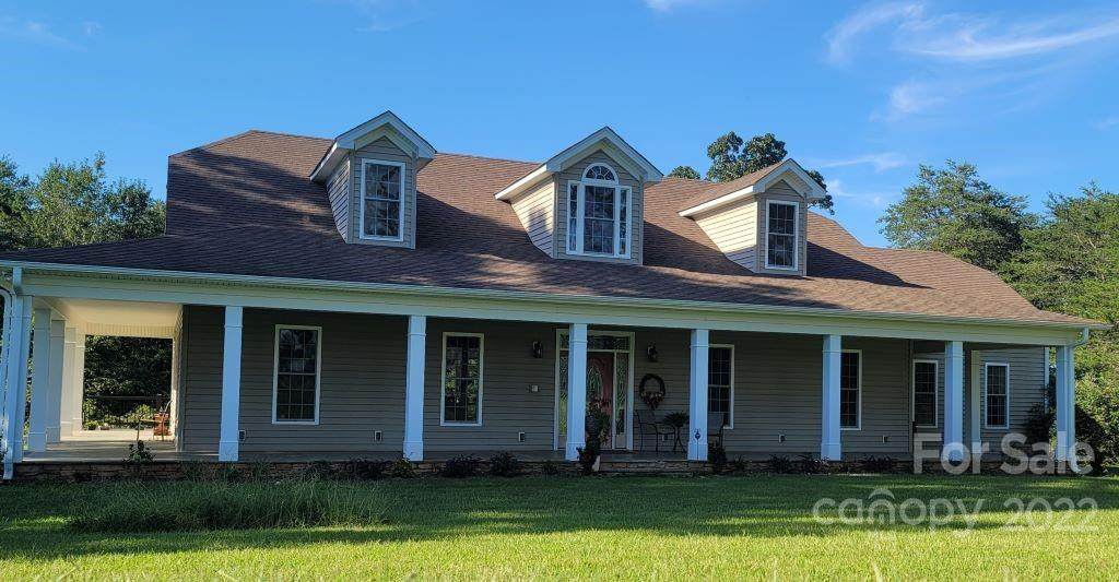 5696 Hoover Elmore Road - Photo 1