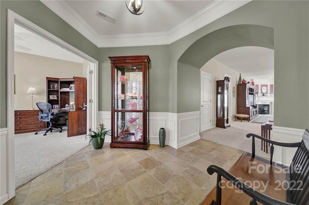 39644 Rosebay Court - Photo 1