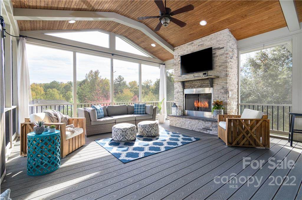 1749 Colville Lane - Photo 1