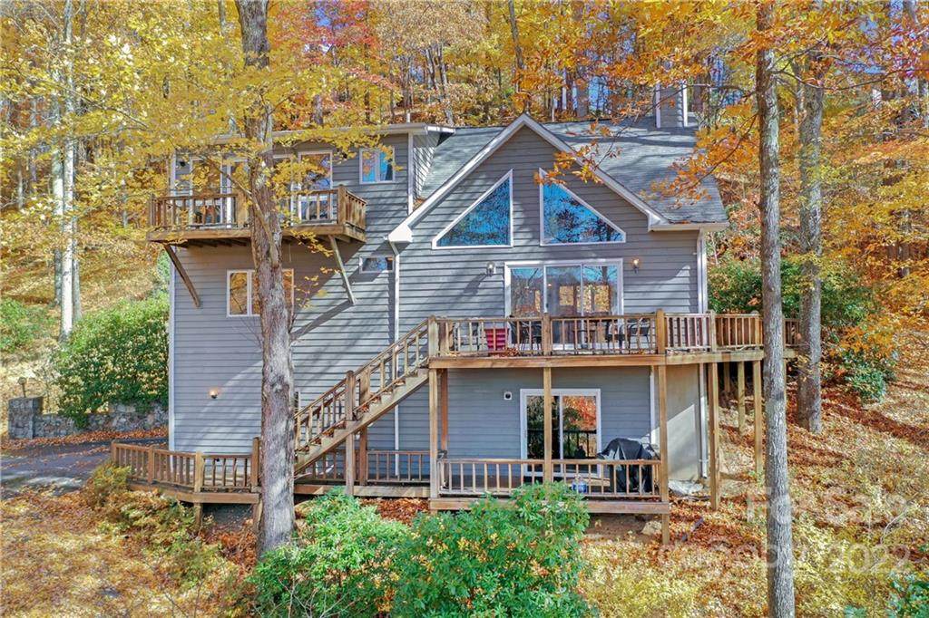 209 Honeysuckle Lane - Photo 1