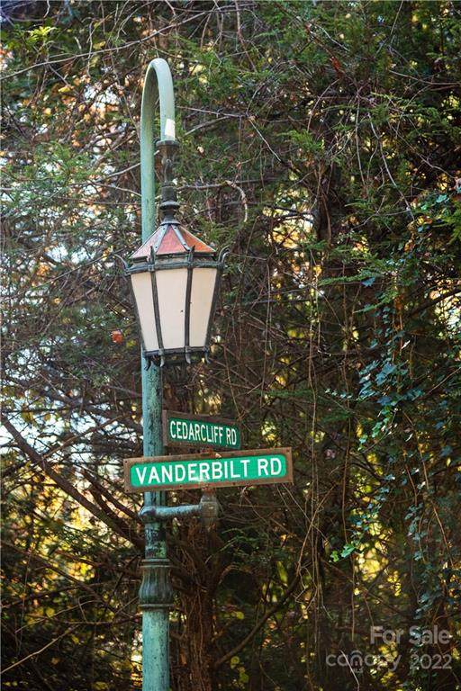 332 Vanderbilt Road - Photo 1