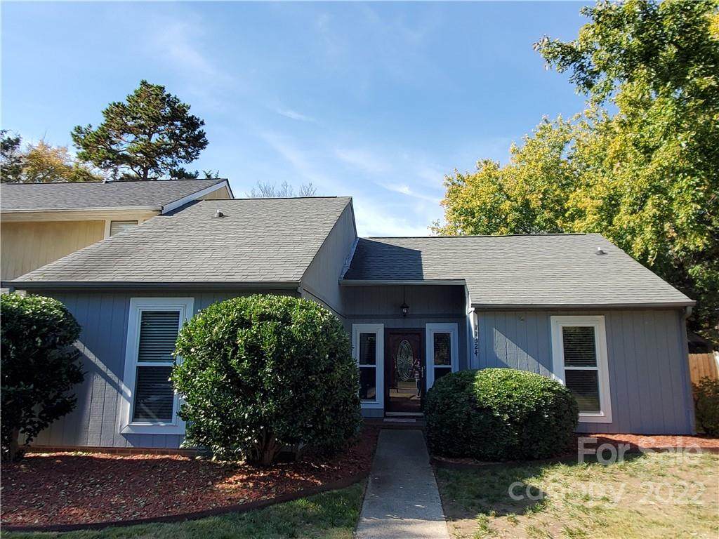 11324 Kingfisher Drive - Photo 1